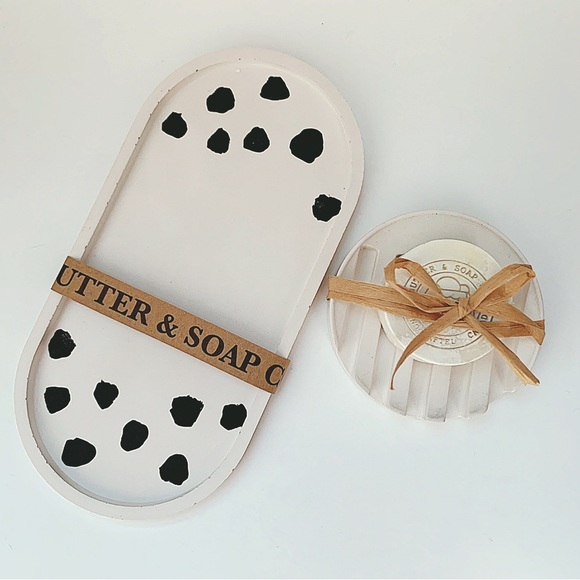 Lavender Essential Oil Shea Soap Gift Box - Picture 4 of 5